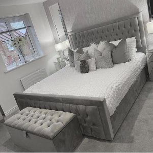 Akira Bed